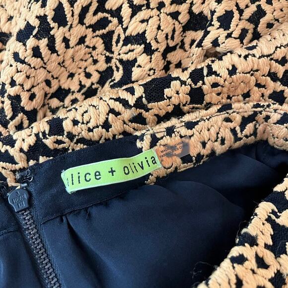 Alice + Olivia Lace Mermaid Maxi Skirt Semi Lined Yellow Black Size 0 - Picture 8 of 9